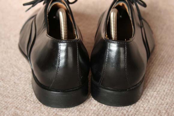 �h���X���i�摜d37-7